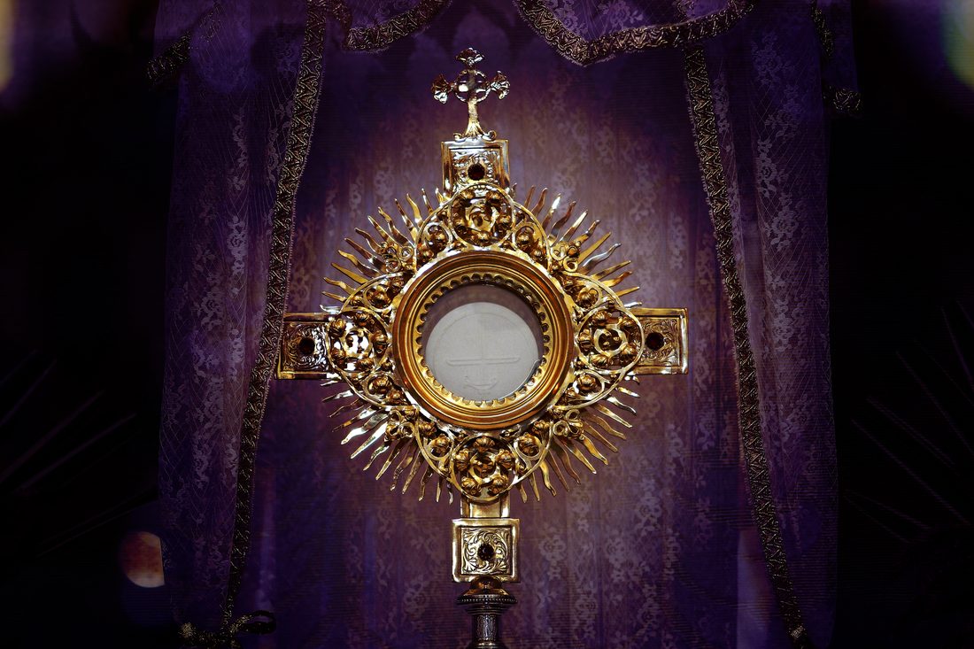 The Traditional Latin Mass